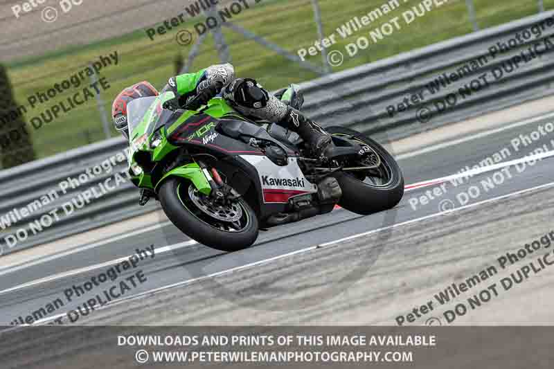 cadwell no limits trackday;cadwell park;cadwell park photographs;cadwell trackday photographs;enduro digital images;event digital images;eventdigitalimages;navarra;no limits trackdays;peter wileman photography;racing digital images;trackday digital images;trackday photos